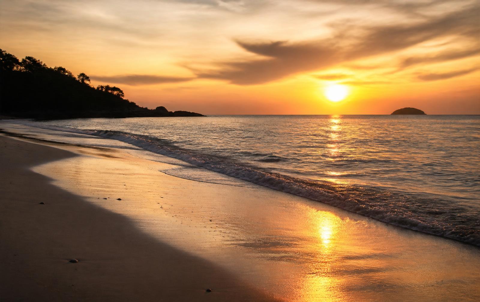Golden hour on a quiet Phuket beach